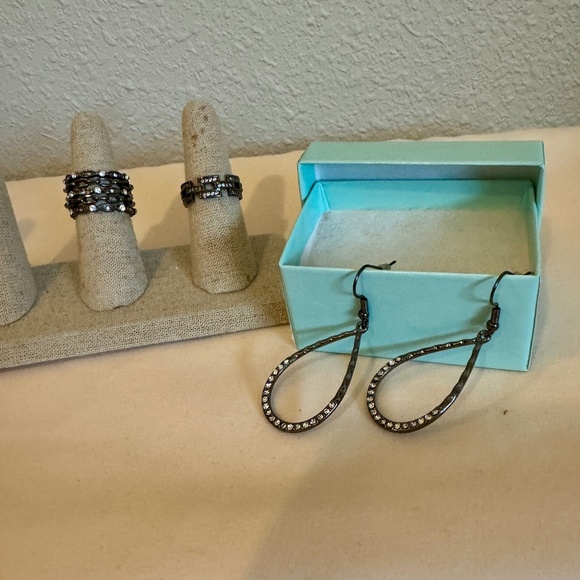 Park Lane Hematite ring and earring collection - NWOT - Size 7 rings - Picture 1 of 6